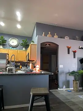 willama111970 online show from 10/30/25, 04:41