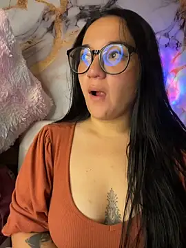 sara roy04  online show from 09/23/25, 04:26