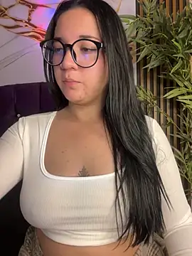 sara roy04  online show from 10/01/25, 04:07