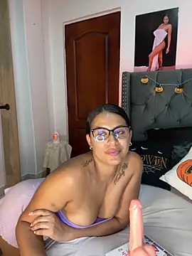 ema zoe online show from 10/10/25, 12:09