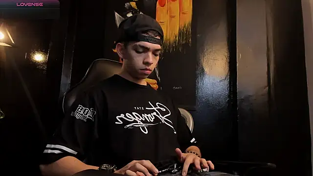 Eryonbradley online show from 11/14/25, 11:20