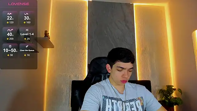 Eryonbradley online show from 06/06/26, 12:05
