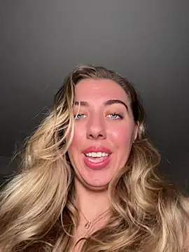 louiseberkeley online show from 07/27/26, 10:44