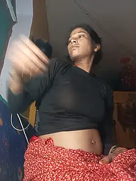 Snapshot of Sonam_pandeyji chatting on 11/07/25, 10:10 Sonam pandeyji online show from 11/07/25, 10:10