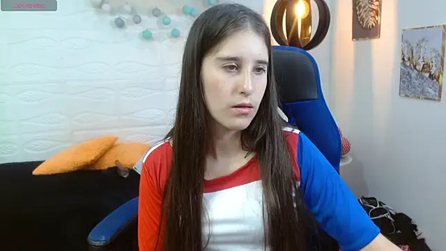 Snapshot of karlarousex chatting on 10/02/25, 03:13 karlarousex online show from 10/02/25, 03:13