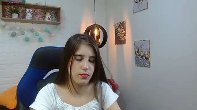 Snapshot of karlarousex chatting on 10/04/25, 03:15 karlarousex online show from 10/04/25, 03:15