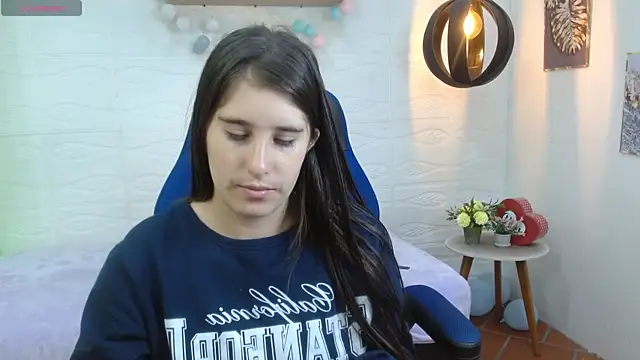 Snapshot of karlarousex chatting on 10/17/25, 02:59 karlarousex online show from 10/17/25, 02:59