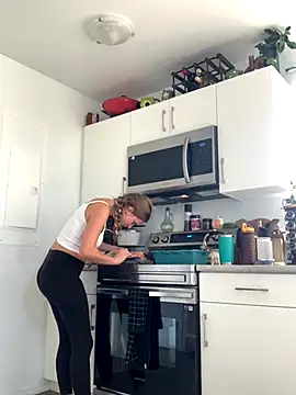 myasecrets online show from 09/14/25, 06:40