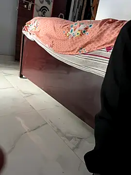 NoddingScorpion online show from 10/06/25, 12:02