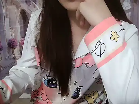 Linda-24 online show from 11/26/25, 01:45