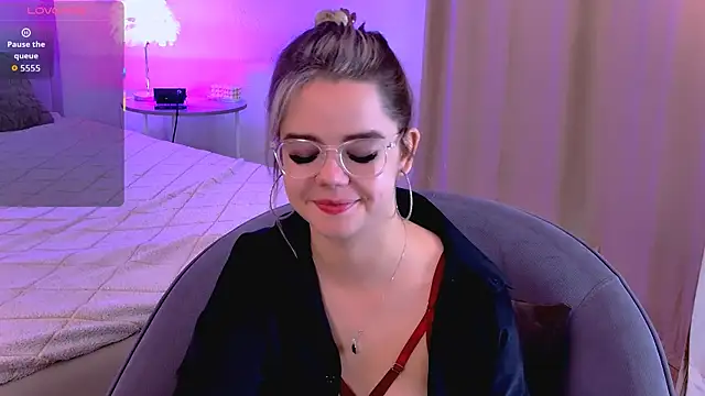 PrincessSlay online show from 10/01/25, 05:35