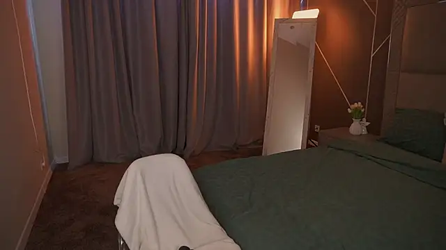 GabriellaJass online show from 11/06/25, 08:48