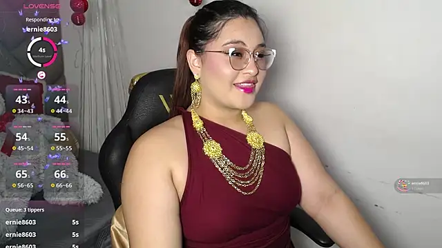 heluejamil online show from 11/18/25, 08:02