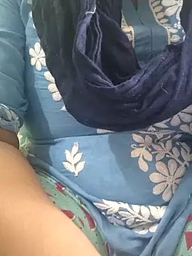 Ankitabhabhihot online show from 10/25/25, 04:31