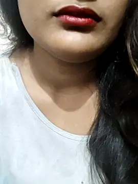 Snapshot of Cute_pinkii chatting on 11/30/25, 08:02 Cute pinkii online show from 11/30/25, 08:02