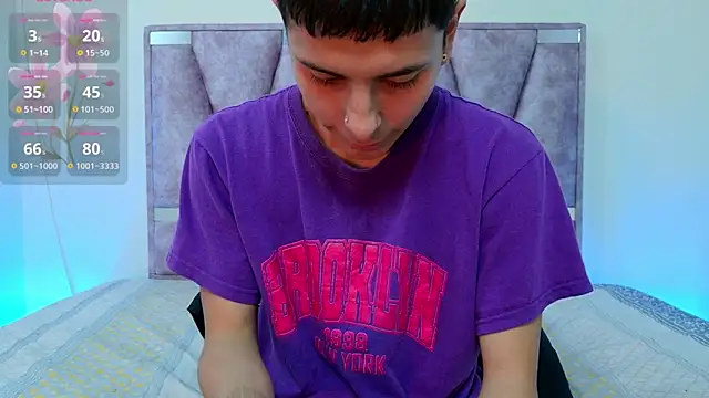 Snapshot of lana_and_liam_ chatting on 10/02/25, 10:22 lana and liam online show from 10/02/25, 10:22