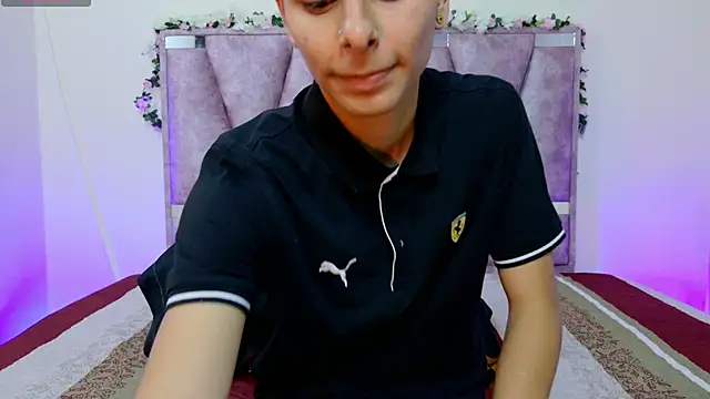 Snapshot of lana_and_liam_ chatting on 10/17/25, 10:18 lana and liam online show from 10/17/25, 10:18