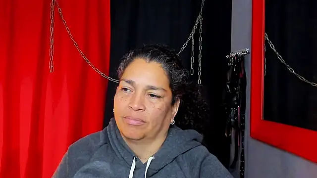 NinaBlazee online show from 09/28/25, 10:09