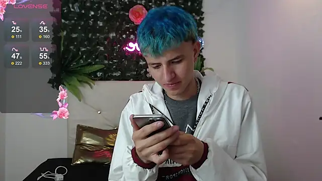 iam lukas   online show from 10/07/25, 03:47