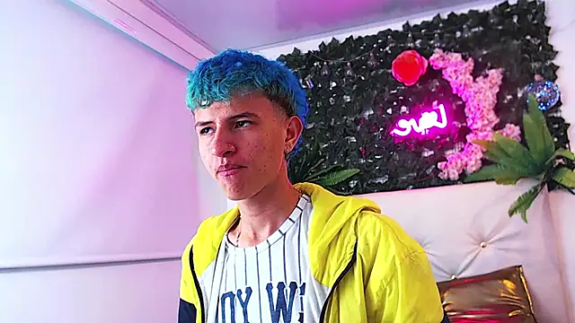 iam lukas   online show from 10/09/25, 03:15