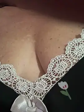 MaluLemos online show from 10/13/25, 01:55