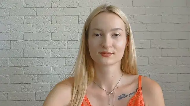 Snapshot of Alice_Sweet_01 chatting on 07/02/26, 12:00 Alice Sweet 01 online show from 07/02/26, 12:00