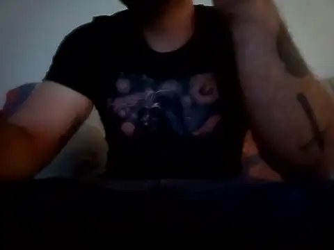 Snapshot of Feistysausage chatting on 10/21/25, 11:16 Feistysausage online show from 10/21/25, 11:16