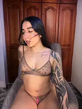KaditaNavarro online show from 06/29/26, 11:05