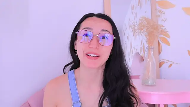 Ginevra esposito online show from 11/28/25, 12:52