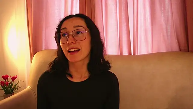 Ginevra esposito online show from 06/05/26, 04:35