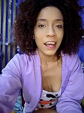 Snapshot of ValentinaStorm1 chatting on 11/14/25, 10:36 ValentinaStorm1 online show from 11/14/25, 10:36