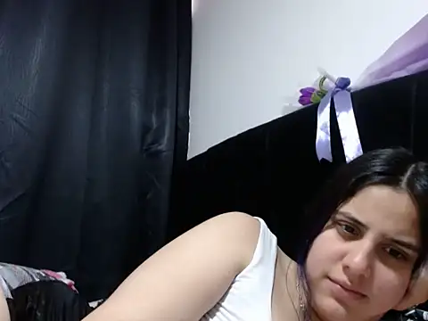 Electraweb 09 online show from 11/14/25, 09:35