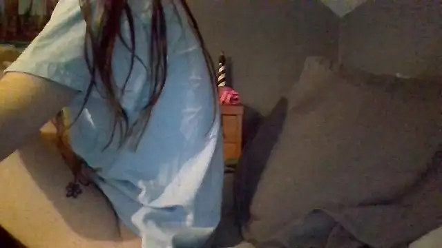 Snapshot of sarah2007 chatting on 11/09/25, 04:00 sarah2007 online show from 11/09/25, 04:00