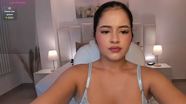 Snapshot of Viictoria_jones chatting on 02/19/26, 10:55 Viictoria jones online show from 02/19/26, 10:55