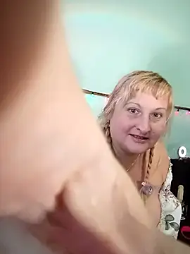 XHelenaX90 online show from 09/24/25, 09:01