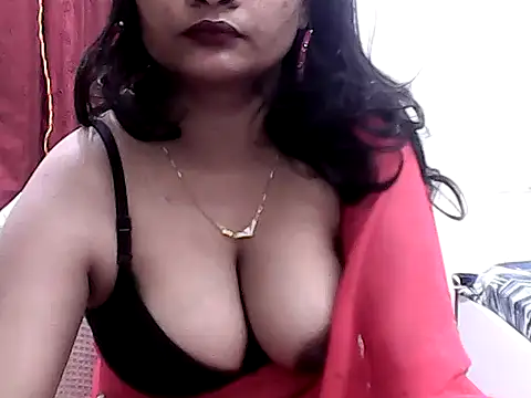 Snapshot of Prince_ki_Princess chatting on 10/31/25, 03:57 Prince ki Princess online show from 10/31/25, 03:57