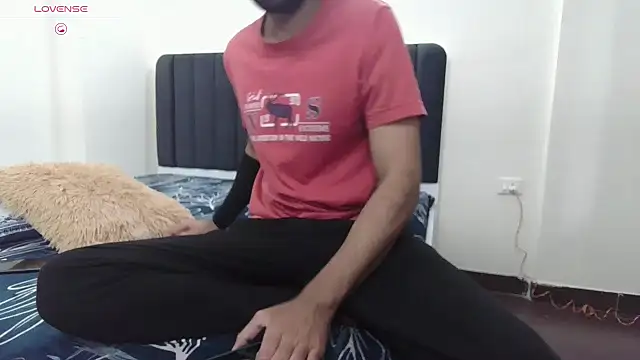 Snapshot of Prince_ki_Princess chatting on 11/29/25, 05:05 Prince ki Princess online show from 11/29/25, 05:05