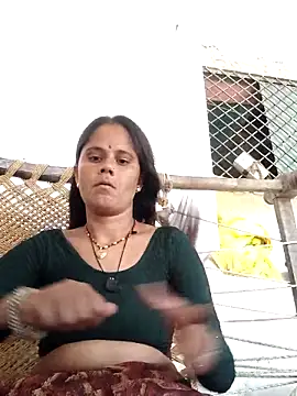 Hot-ilaiy online show from 09/23/25, 05:32