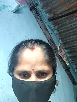 Hot-ilaiy online show from 10/01/25, 03:07