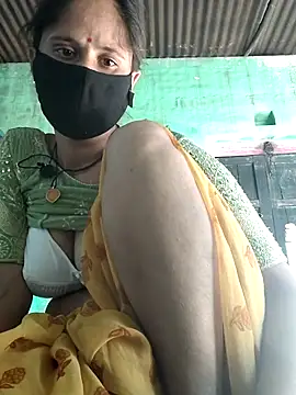 Hot-ilaiy online show from 10/02/25, 03:13