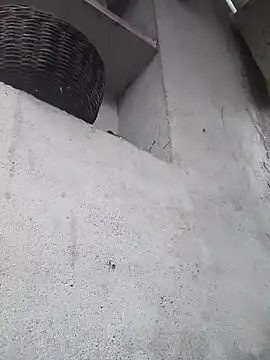 Hot-ilaiy online show from 10/21/25, 01:17