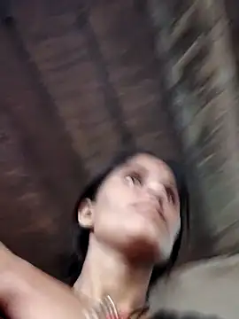 Hot-ilaiy online show from 10/30/25, 09:44