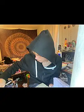 Snapshot of XanderOzzz chatting on 11/26/25, 01:23 XanderOzzz online show from 11/26/25, 01:23