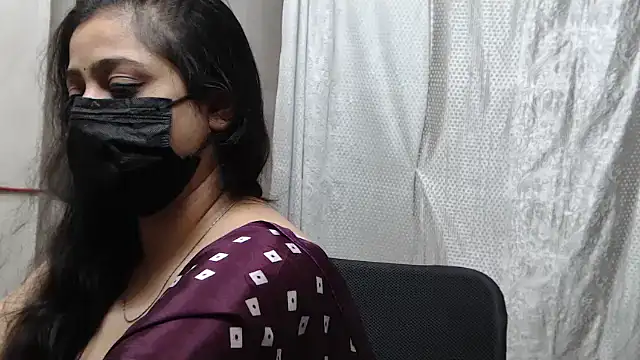 sexy indianboobs online show from 05/23/26, 04:22