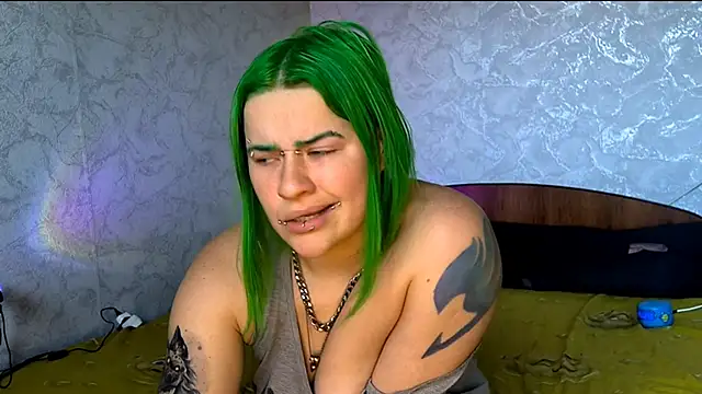 NeonNectar  online show from 10/13/25, 12:27