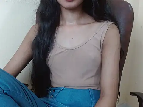 Snapshot of smallcuute chatting on 09/14/25, 09:19 smallcuute online show from 09/14/25, 09:19