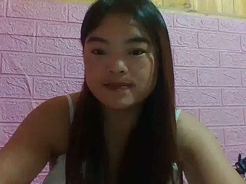 Snapshot of Loc_al chatting on 10/18/25, 11:49 Loc al online show from 10/18/25, 11:49