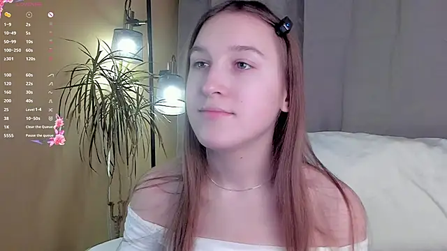 Snapshot of NanaMertins chatting on 11/30/25, 01:09 NanaMertins online show from 11/30/25, 01:09