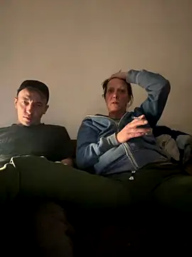 Snapshot of parka999 chatting on 10/15/25, 08:31 parka999 online show from 10/15/25, 08:31