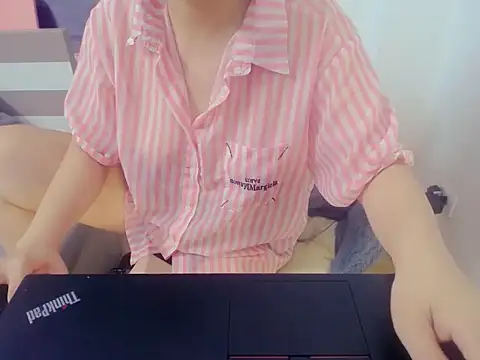 Lamoon 2k online show from 10/03/25, 01:30